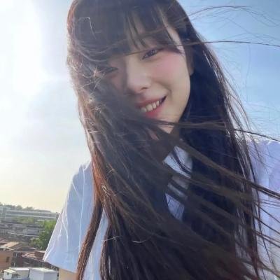 与君初相识